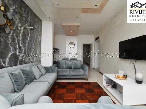 Prodaja, dvosoban stan, 64m², Dobrota, Kotor - image 1