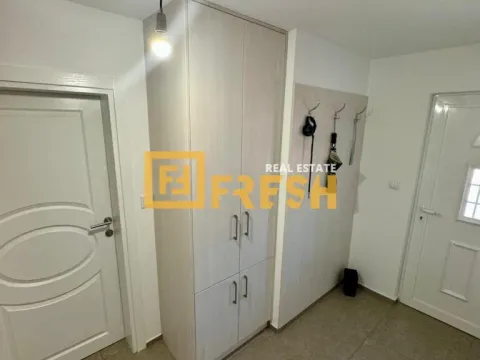 Izdavanje, dvosoban stan, 79m², Cetinje, Crna Gora - image 8