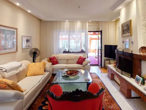 Sale, house, 295m², Sremčica, Beograd - image 3