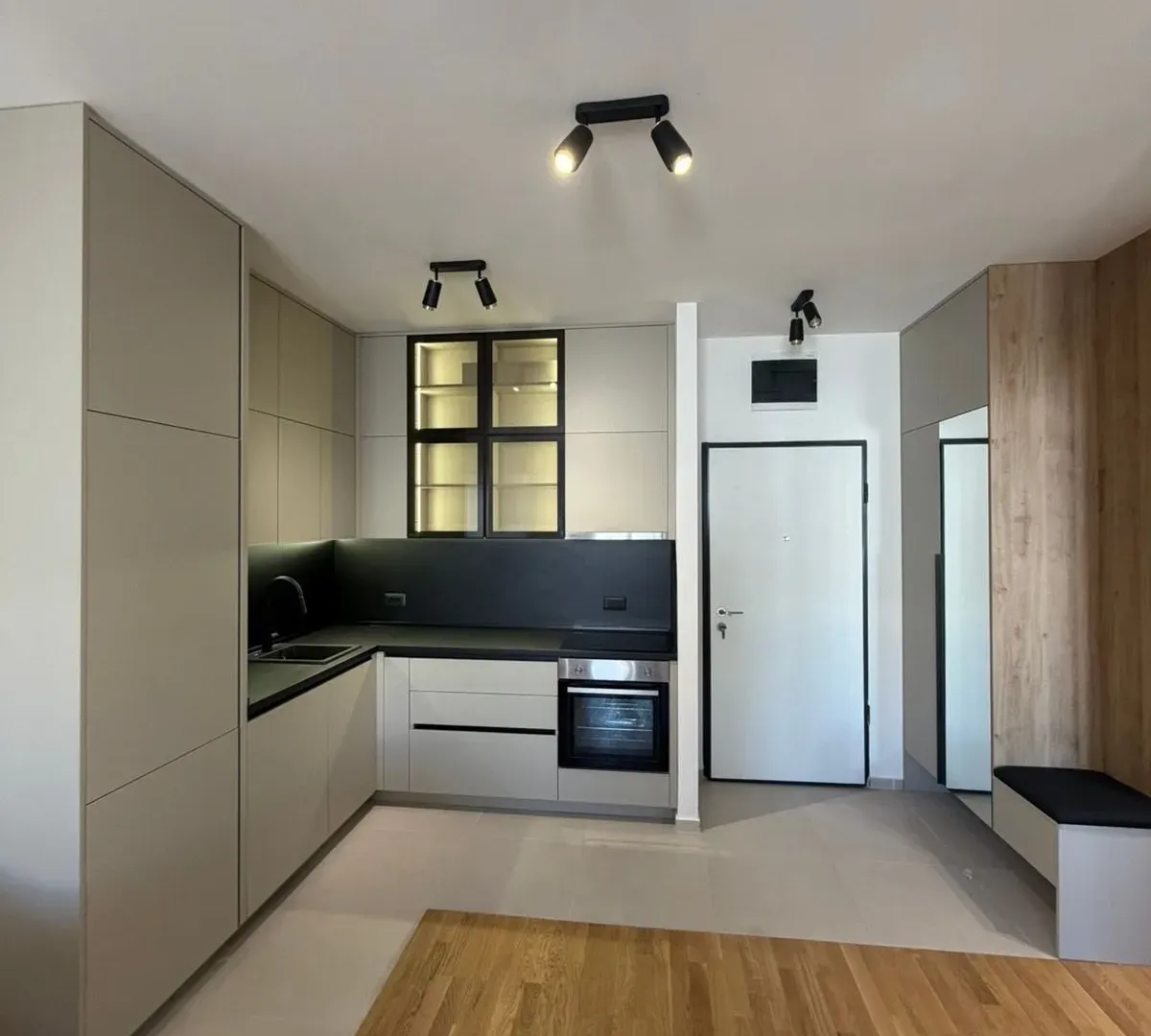 Rent, one bedroom apartment, 46m², Stari Aerodrom, Podgorica
