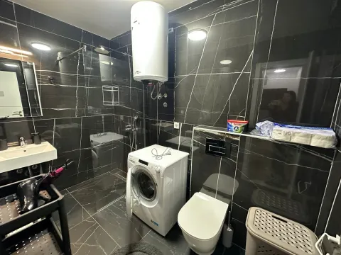 Rent, one bedroom apartment, 47m², Velji Vinogradi, Budva - image 7