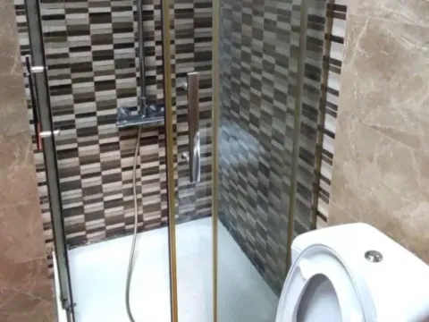 Izdavanje, dvosoban stan, 75m², Centar, Bar - image 9