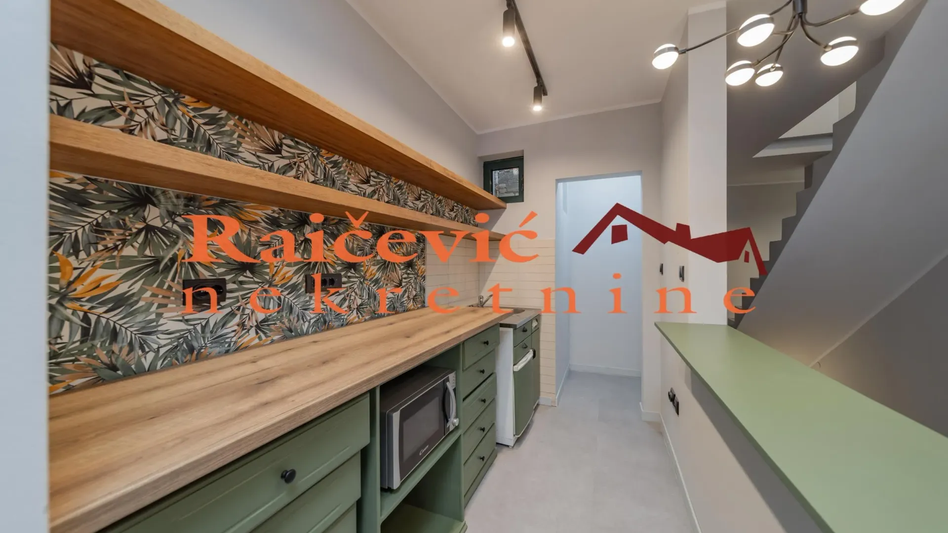 Izdavanje, poslovni prostor, 152m², Voždovac Sve Podlokacije, Beograd
