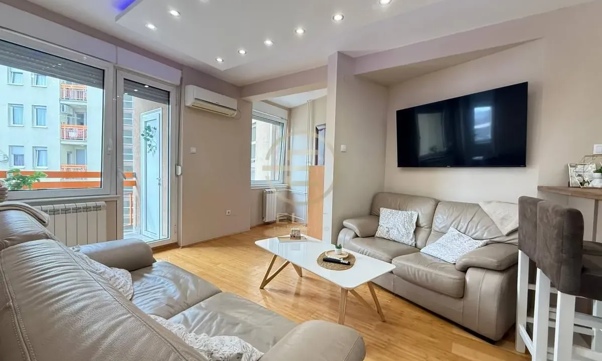 Rent, two bedroom apartment, 41m², Rotkvarija, Novi Sad Sve Podlokacije