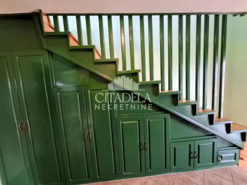 Prodaja, kuća, 173m², Irig, Srbija - image 6