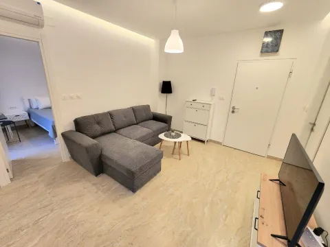 Sale, one bedroom apartment, 41m², Rafailovići, Budva - image 6