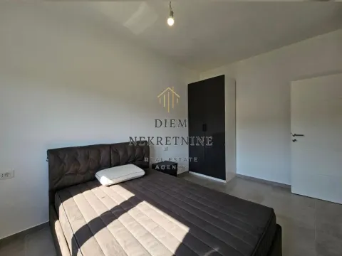 Izdavanje, dvosoban stan, 115m², Polje, Bar - image 6