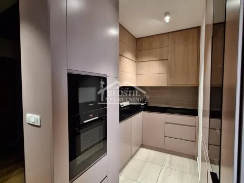 Sale, three bedroom apartment, 75m², Novi Beograd Blok 65, Novi Beograd Sve Podlokacije - image 8