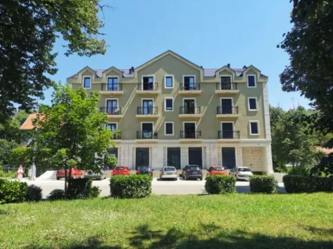 Prodaja, jednosoban stan, 45m2, Centar, Cetinje Prodaja, jednosoban stan, 45m2, Centar, Cetinje