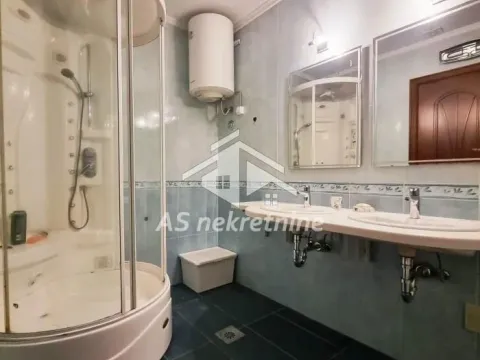 Rent, three bedroom apartment, 120m², Stari Grad, Beograd - image 20