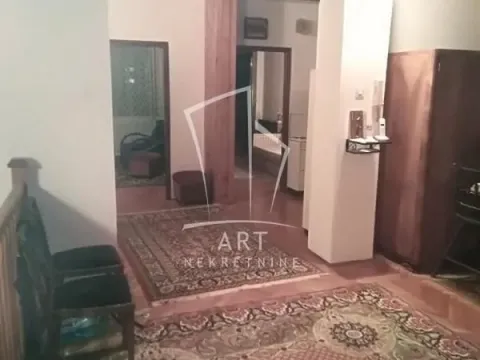 Prodaja, petosoban stan, 111m², Stari Grad, Beograd - image 3