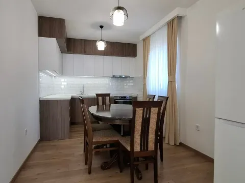 Rent, three bedroom apartment, 100m², Zagorič, Podgorica - image 5