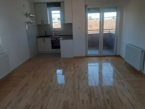 Prodaja, trosoban stan, 56m², Telep južni, Novi Sad Sve Podlokacije - image 8