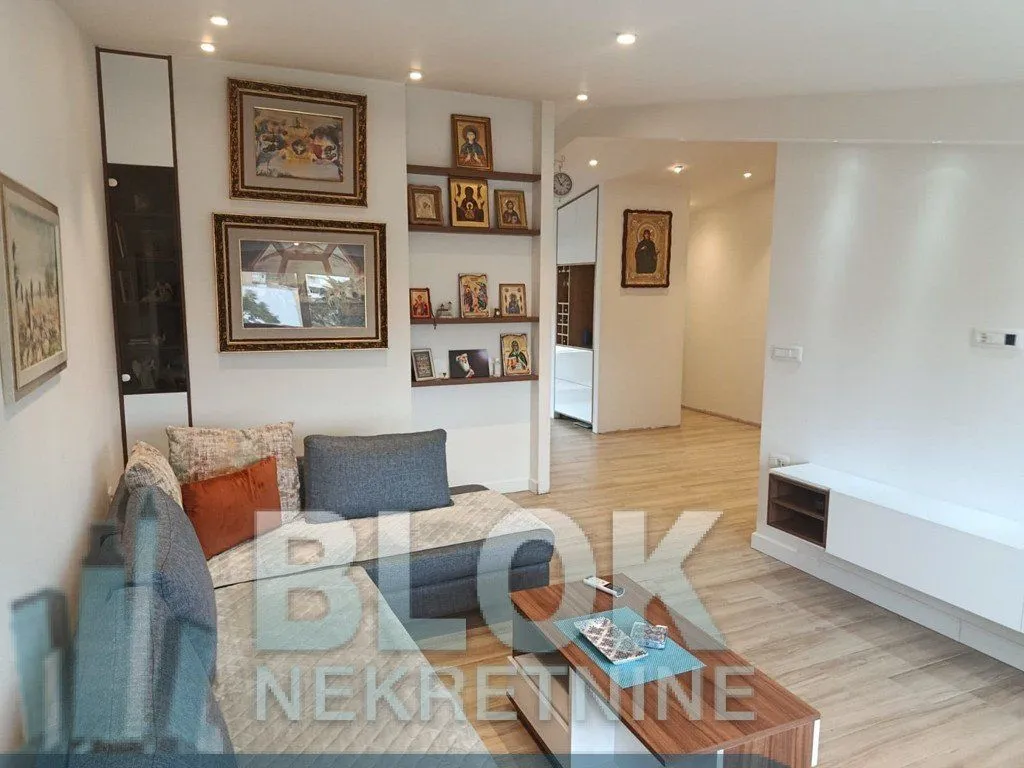 Izdavanje, dvosoban stan, 100m², Preko Morače, Podgorica