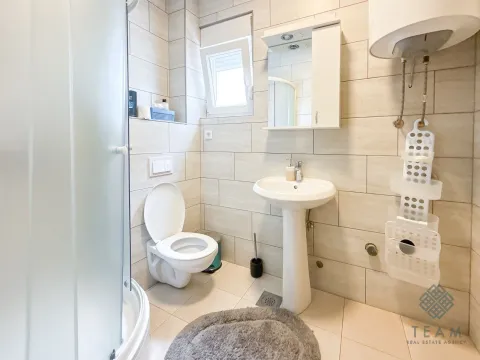 Rent, three bedroom apartment, 100m², Zabjelo, Podgorica - image 11