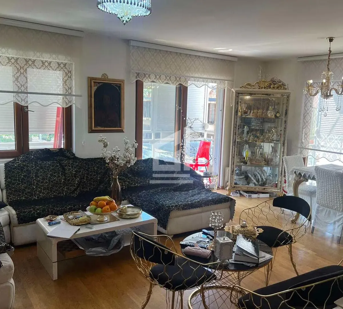 Prodaja, trosoban stan, 120m², Tološi, Podgorica