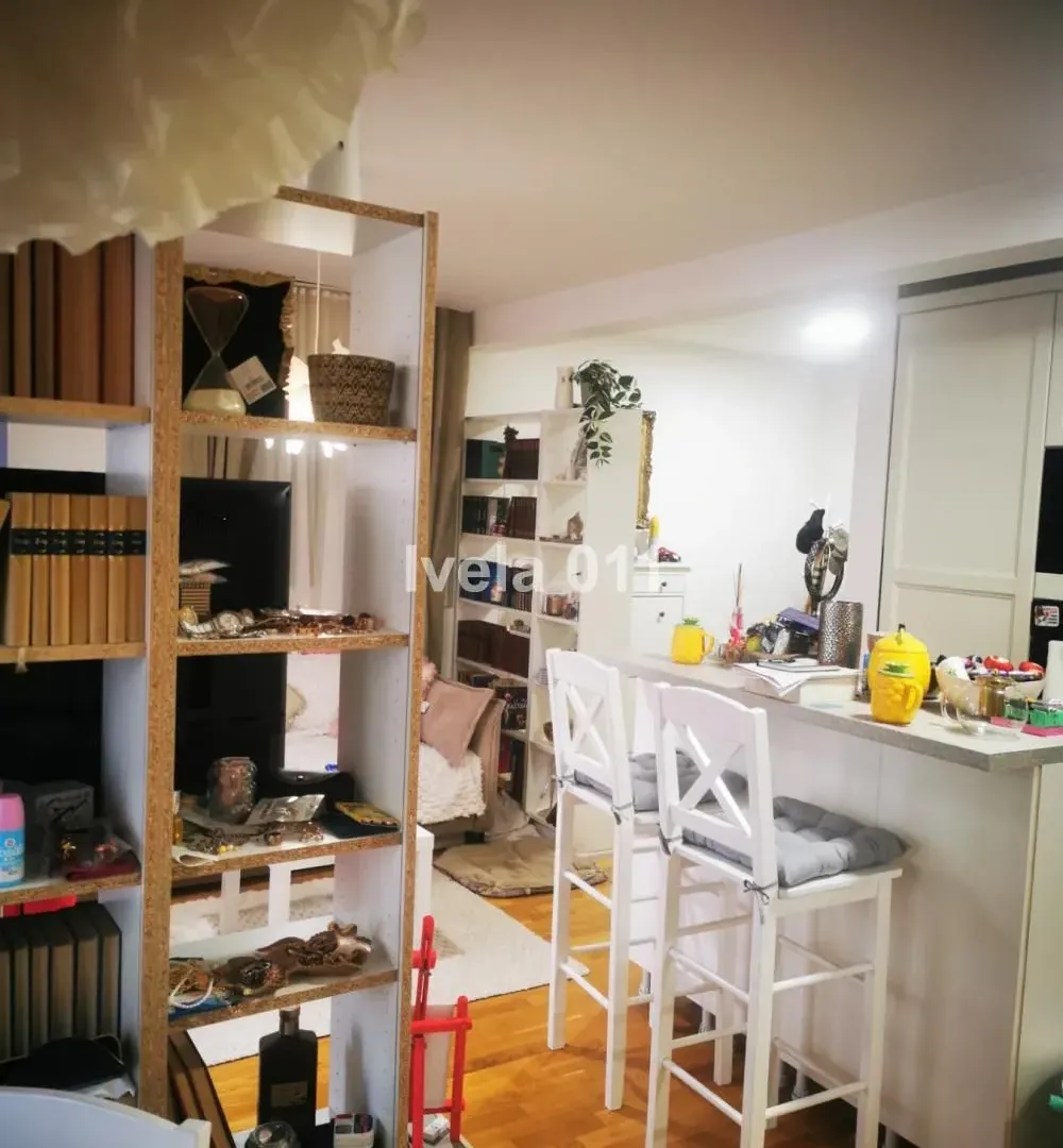 Sale, three bedroom apartment, 59m², Zvezdara Sve Podlokacije, Beograd