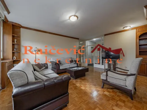 Rent, four bedroom apartment, 104m², Kalenić Pijaca, Vračar Sve Podlokacije - image 4