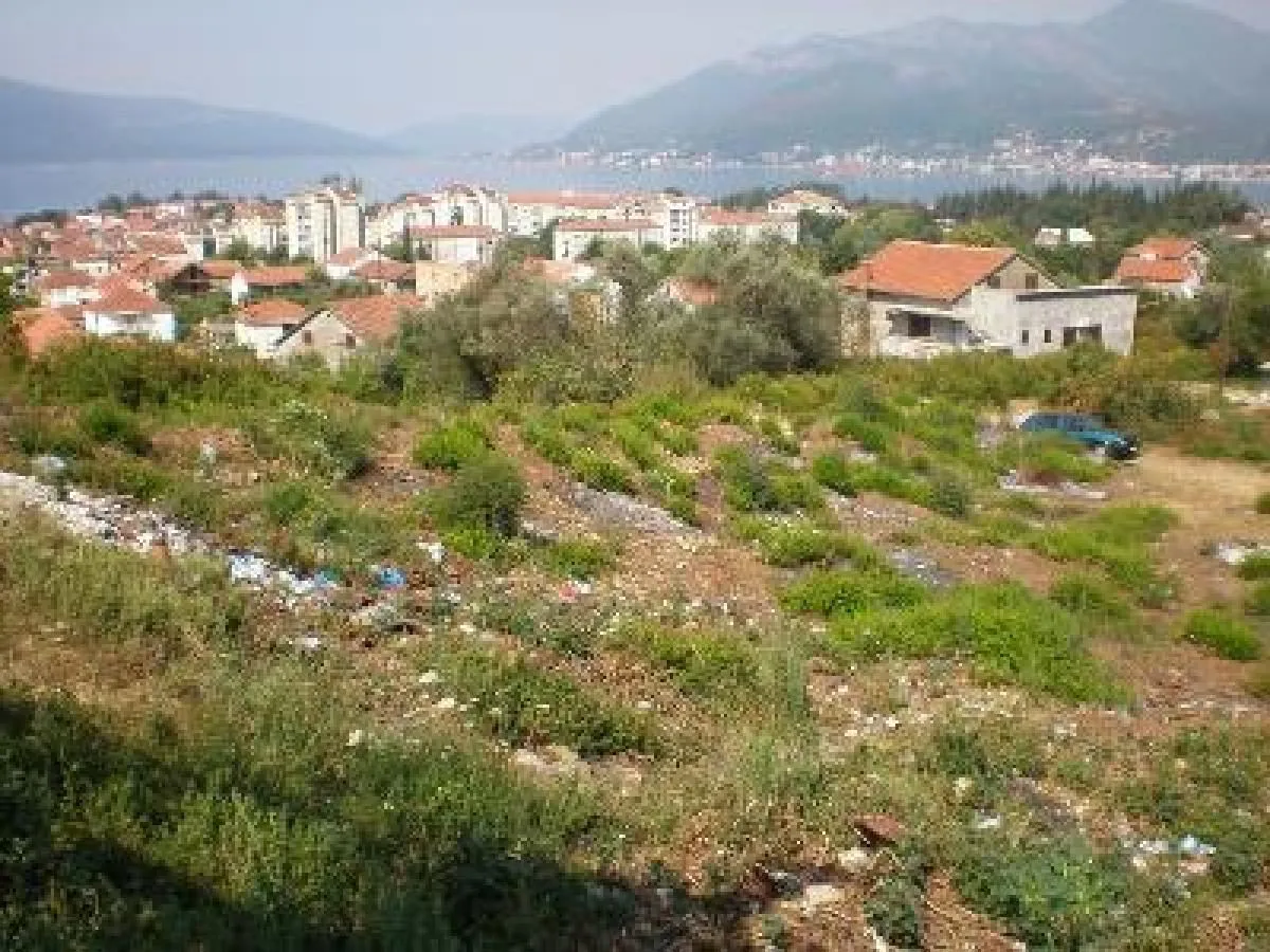 Prodaja, plac, 800m², Tivat, Crna Gora