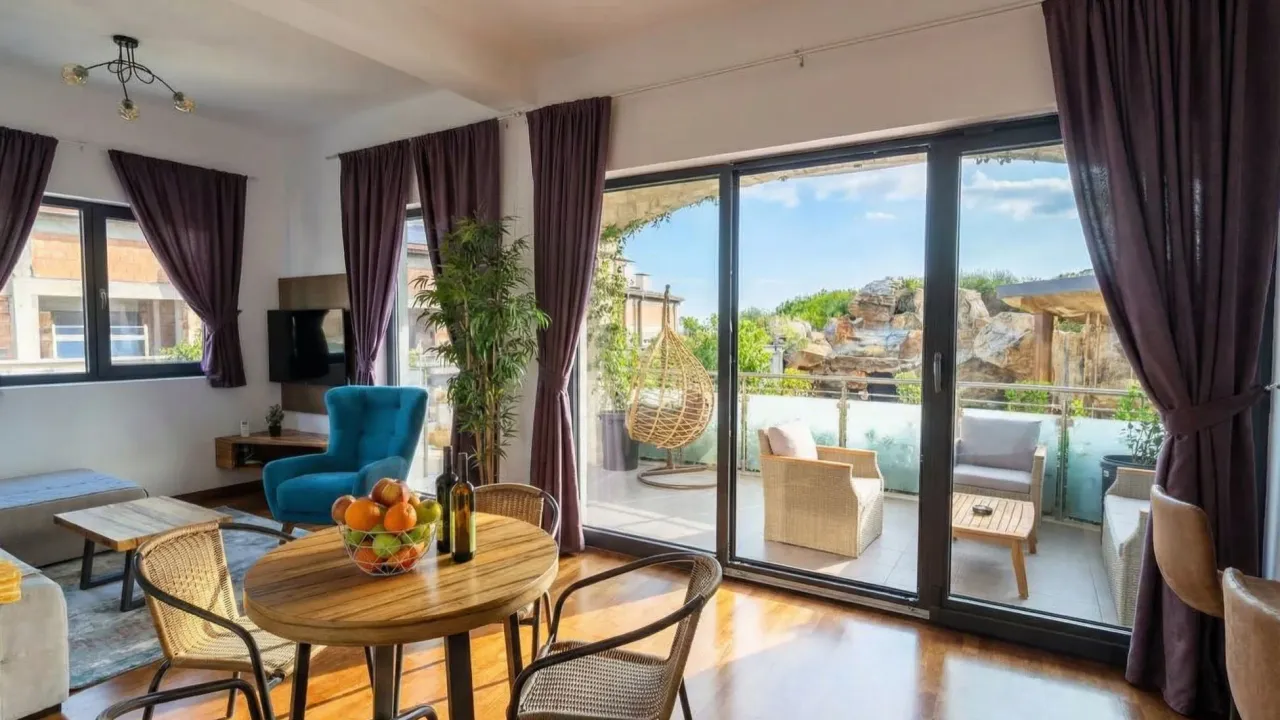 Sale, three bedroom apartment, 83m², Bečići, Budva