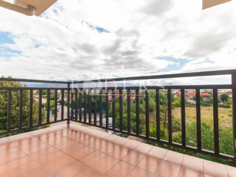 Izdavanje, trosoban stan, 103m², Zabjelo, Podgorica - image 17