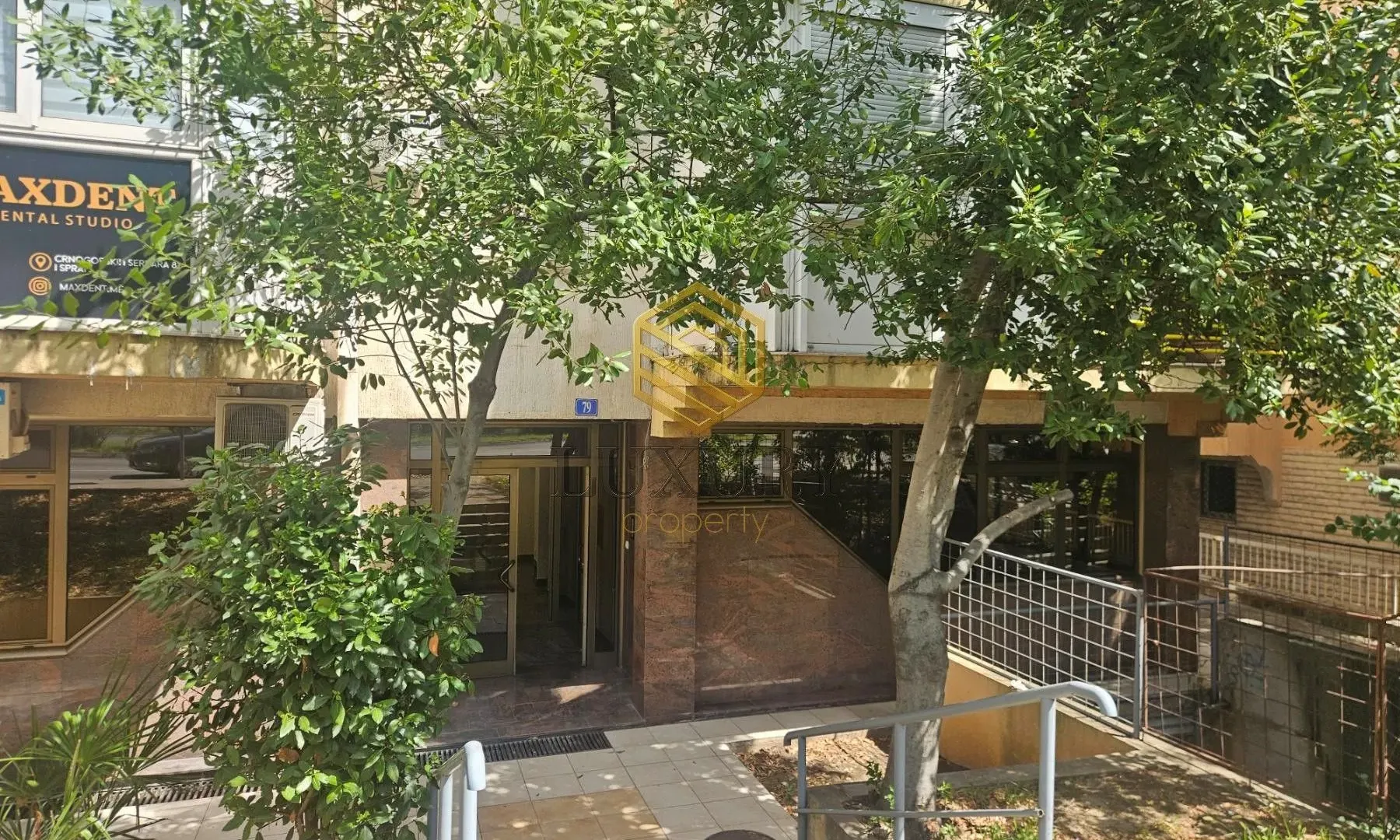 Sale, office space, 191m², Ljubović, Podgorica