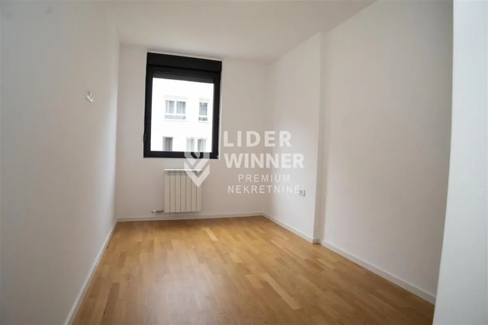 Sale, three bedroom apartment, 67m², Višnjička Banja, Palilula Sve Podlokacije