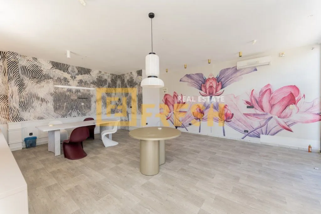 Rent, office space, 114m², Dalmatinska ulica, Podgorica