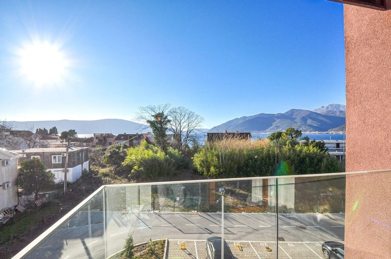 Sale, two bedroom apartment, 69m², Donja Lastva, Tivat