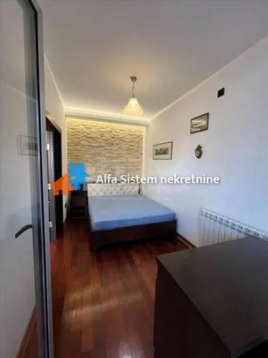 Izdavanje, četvorosoban stan, 115m², Voždovačka Crkva, Voždovac Sve Podlokacije