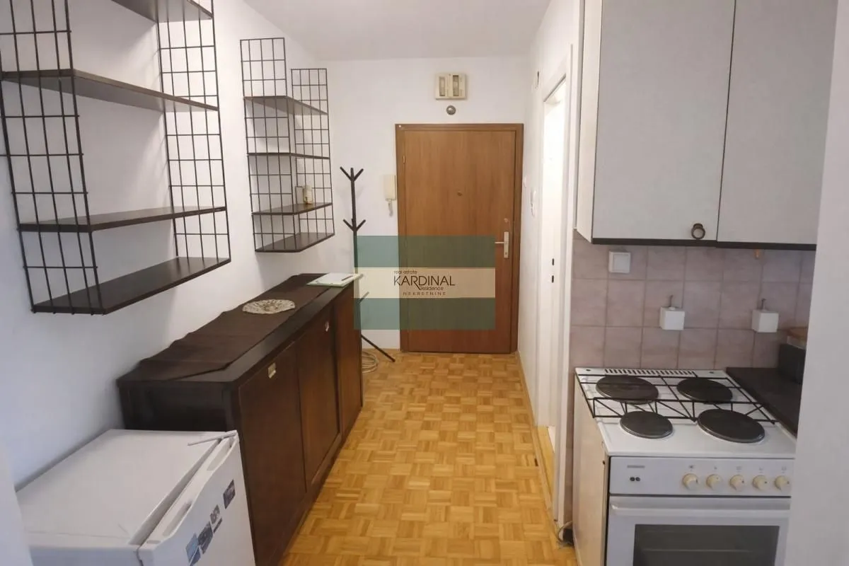 Izdavanje, jednosoban stan, 44m², Pivara, Kragujevac