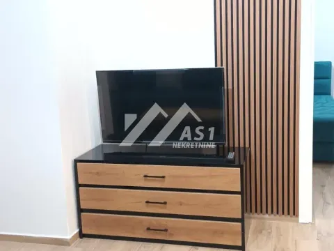 Izdavanje, trosoban stan, 52m², Adice, Novi Sad Sve Podlokacije - image 2