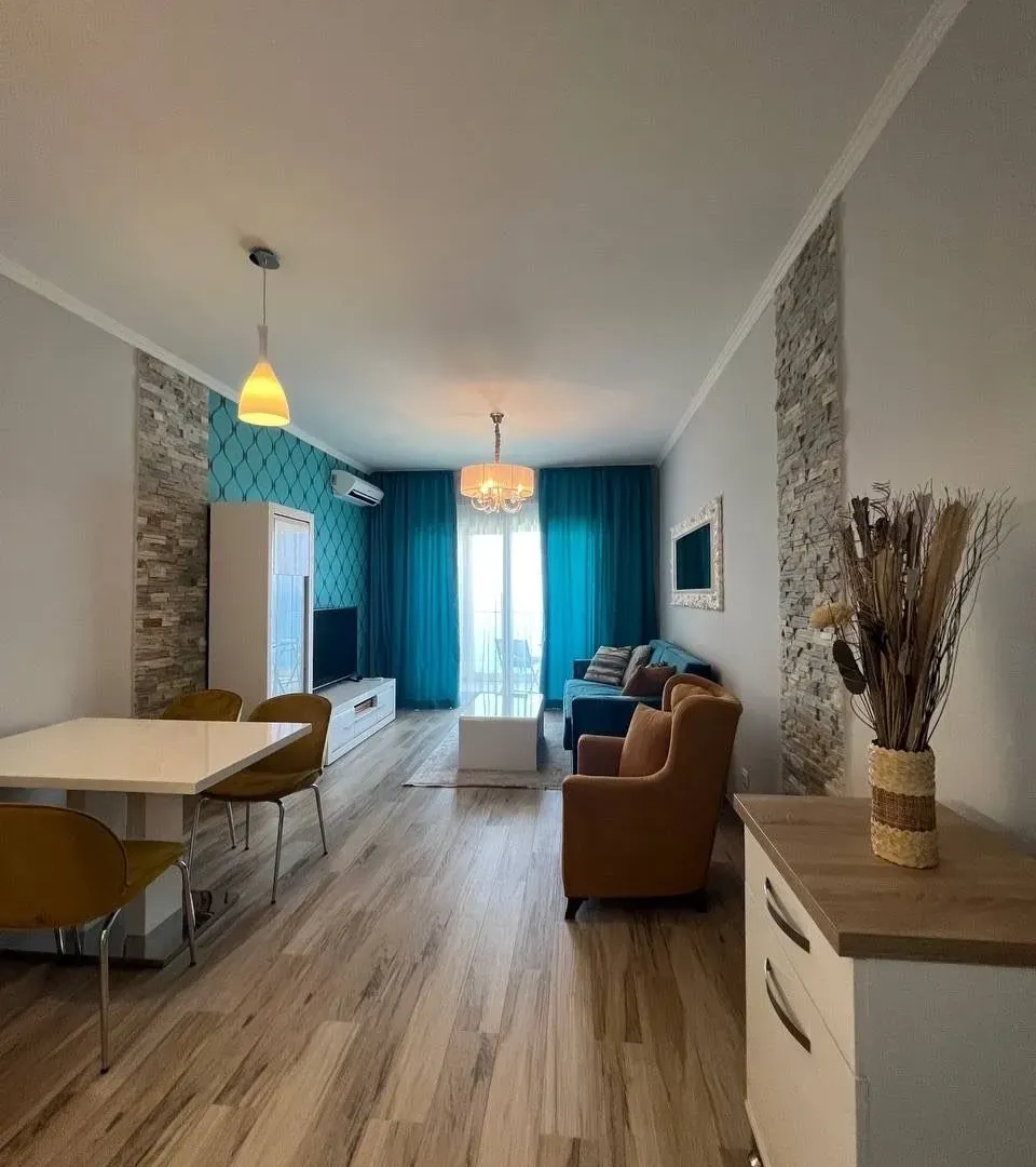 Sale, two bedroom apartment, 87m², Dobre Vode, Bar