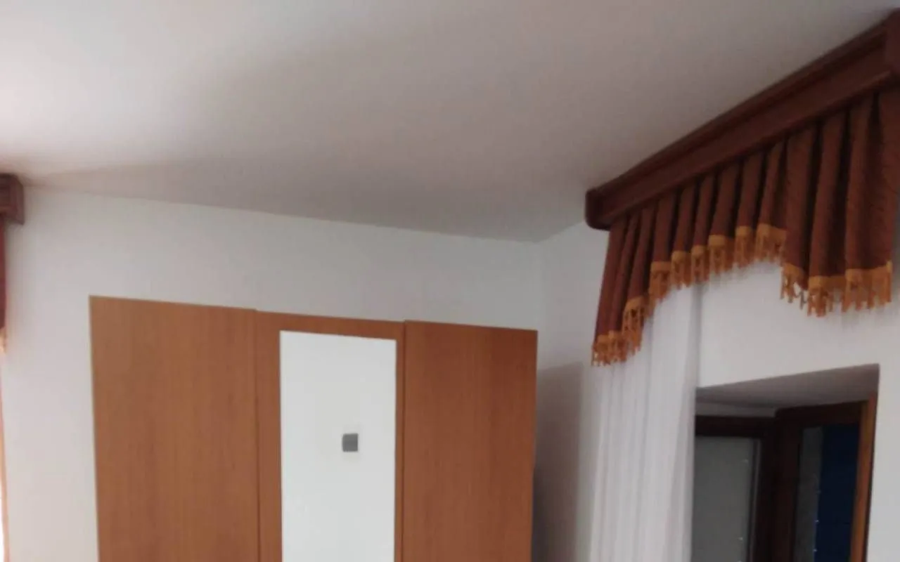 Stan-na-dan, kuća, 120m², Pržno, Budva