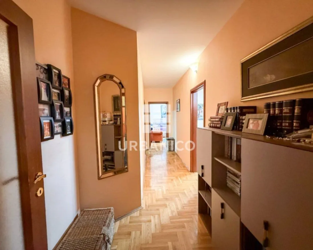 Prodaja, trosoban stan, 107m², Zabjelo, Podgorica