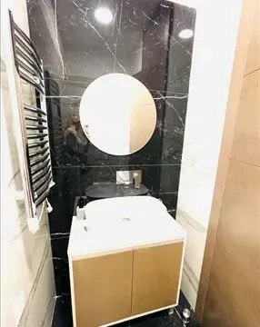 Izdavanje, četvorosoban stan, 140m², Stari Grad, Beograd - image 10