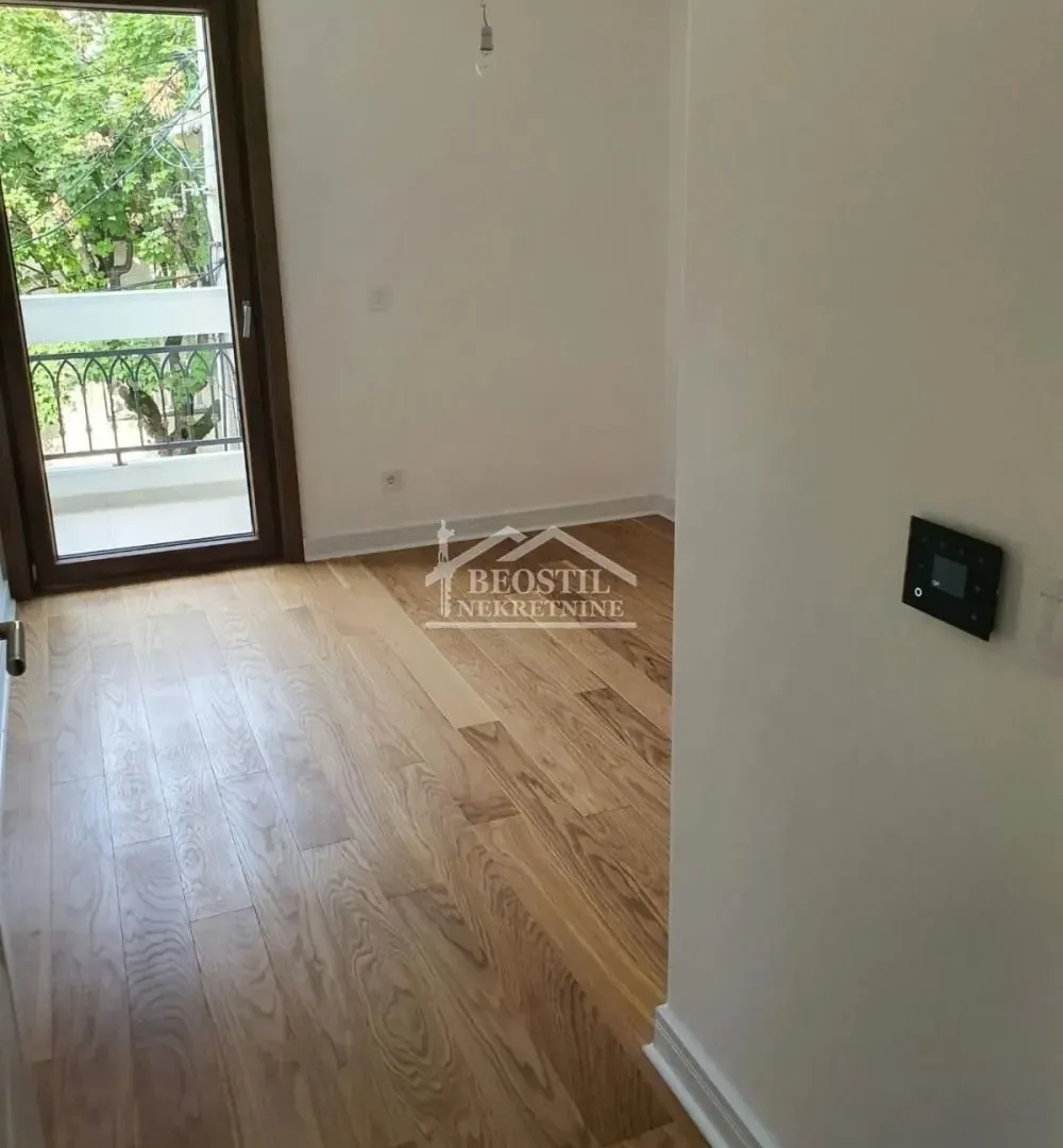 Rent, office space, 77m², Slavujev Venac, Zvezdara Sve Podlokacije