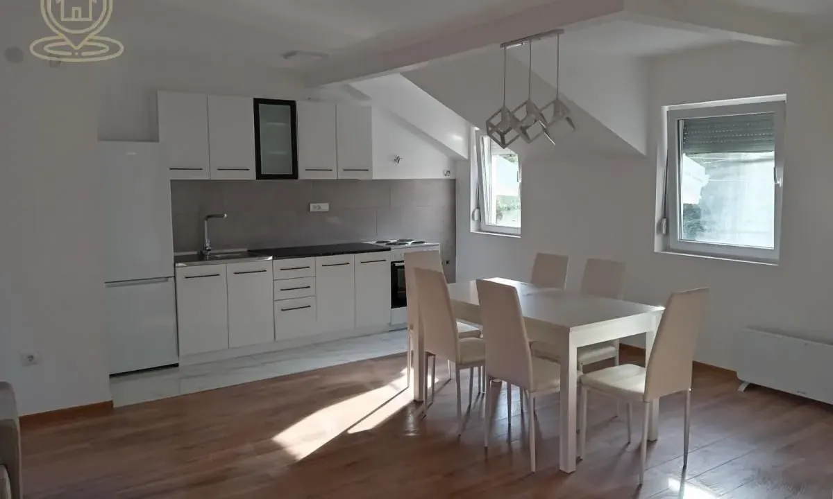 Izdavanje, kuća, 85m², Mirijevo Sve Podlokacije, Beograd