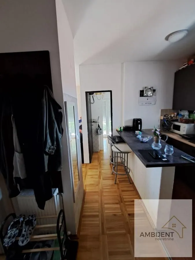 Sale, one bedroom apartment, 33m², Čukarica, Beograd