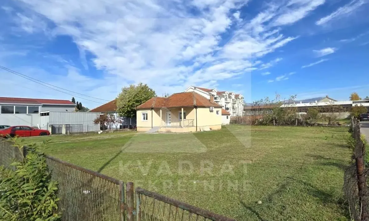 Izdavanje, kuća, 75m², Gornja Gorica, Podgorica