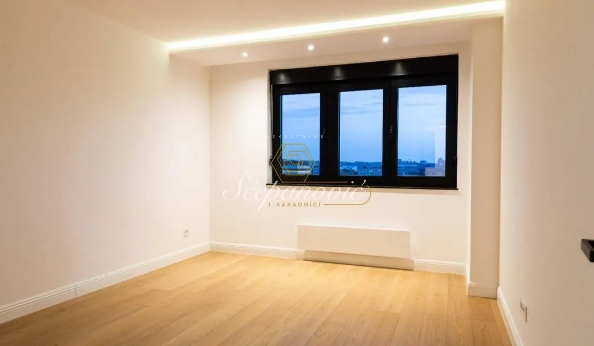 Sale, apartment, 159m², Crveni Krst, Beograd