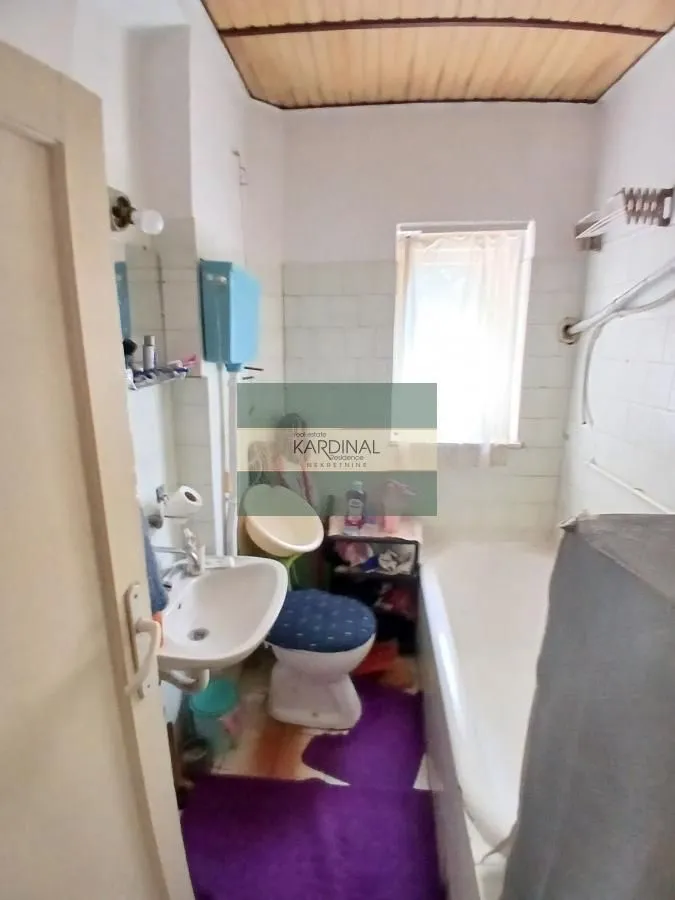 Prodaja, dvosoban stan, 59m², Kolonija, Jagodina