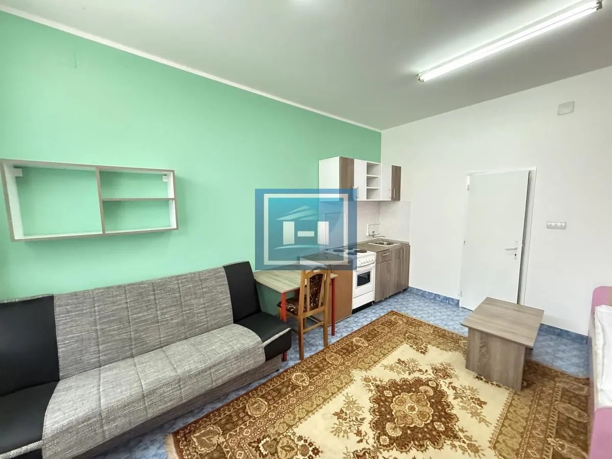 Rent, one bedroom apartment, 93m², Centar, Jagodina