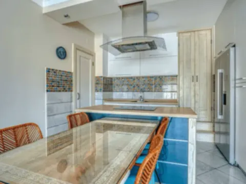 Stan-na-dan, kuća, 230m², Pržno, Budva - image 7