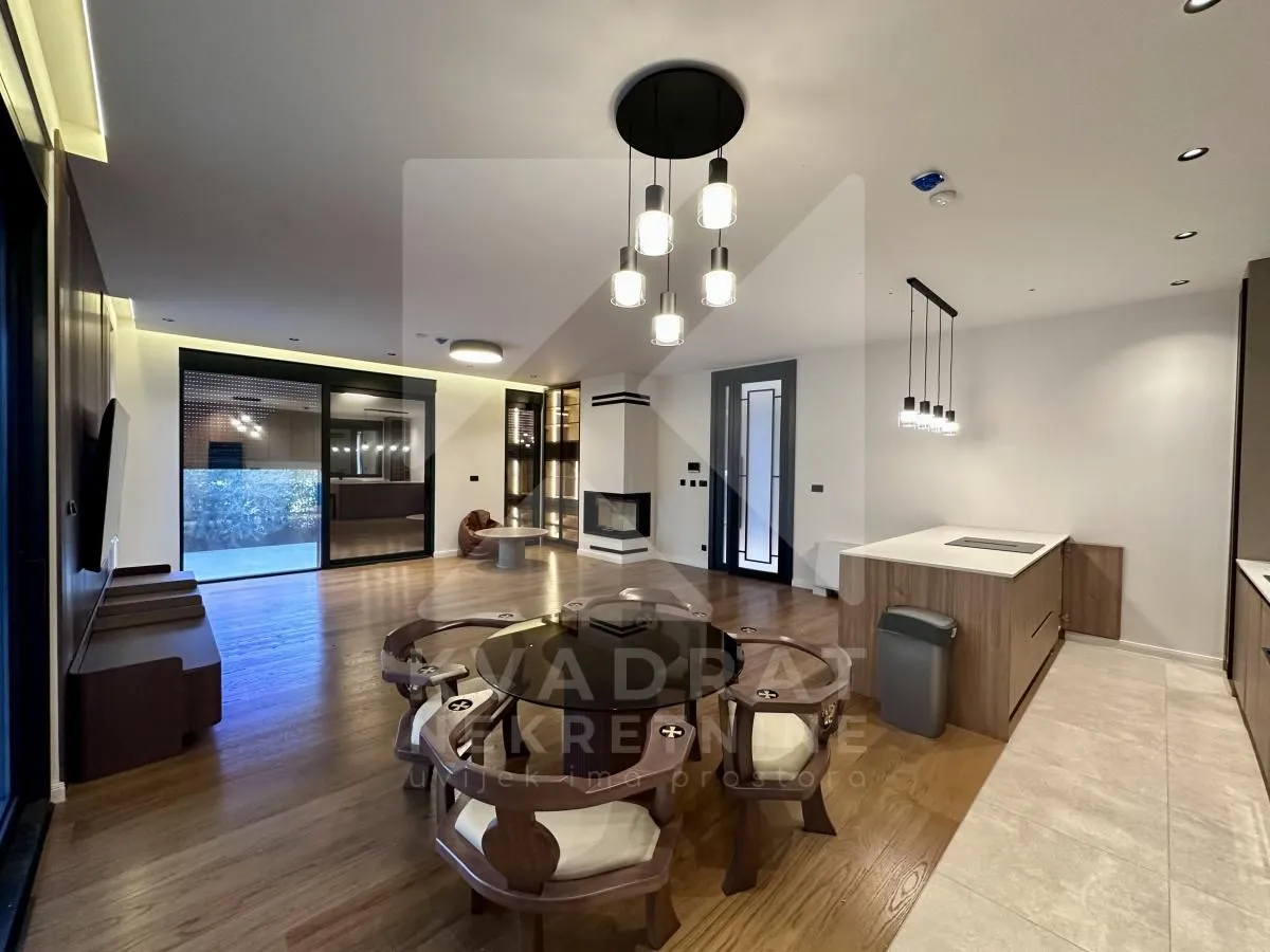 Rent, house, 230m², Gornja Gorica, Podgorica