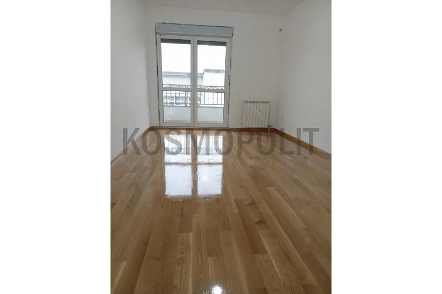 Prodaja, četvorosoban stan, 114m², Bulbulder, Zvezdara Sve Podlokacije