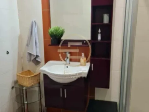 Izdavanje, trosoban stan, 60m², Novo naselje, Novi Sad - image 5