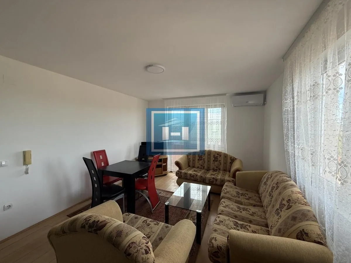 Izdavanje, dvosoban stan, 62m², Centar, Jagodina