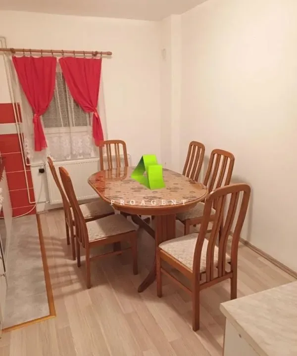 Izdavanje, dvosoban stan, 50m², Crveni Krst, Niš