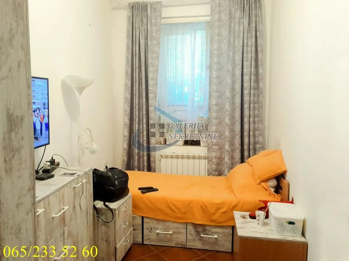 Prodaja, dvosoban stan, 45m², Stari Grad, Beograd